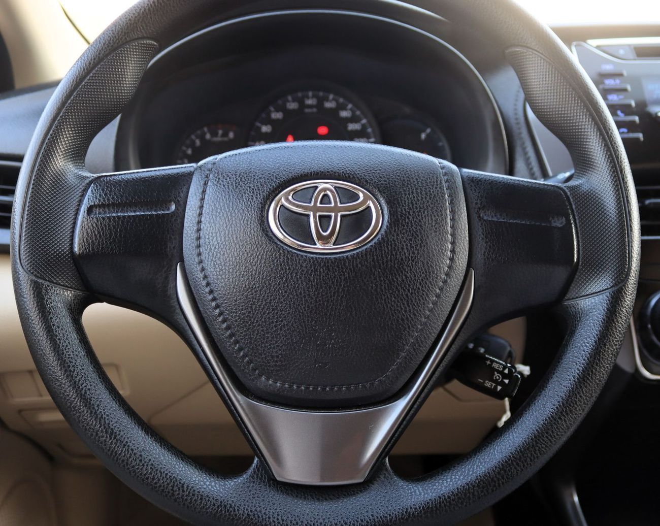 Toyota Yaris 2021 Toyota Yaris, GCC edition, in excellent condition, with no accidents, driving 83,000 kilometer