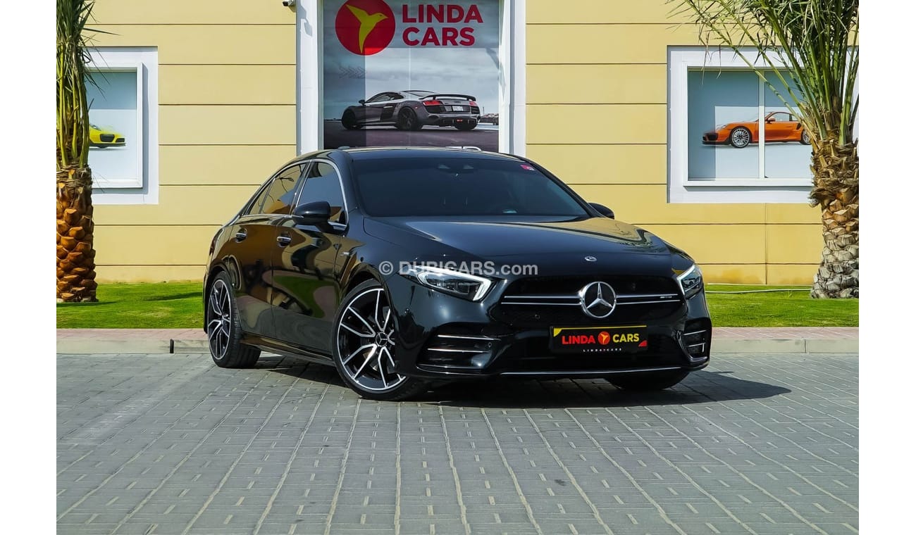 Mercedes-Benz A 35 AMG A 35 AMG Premium +