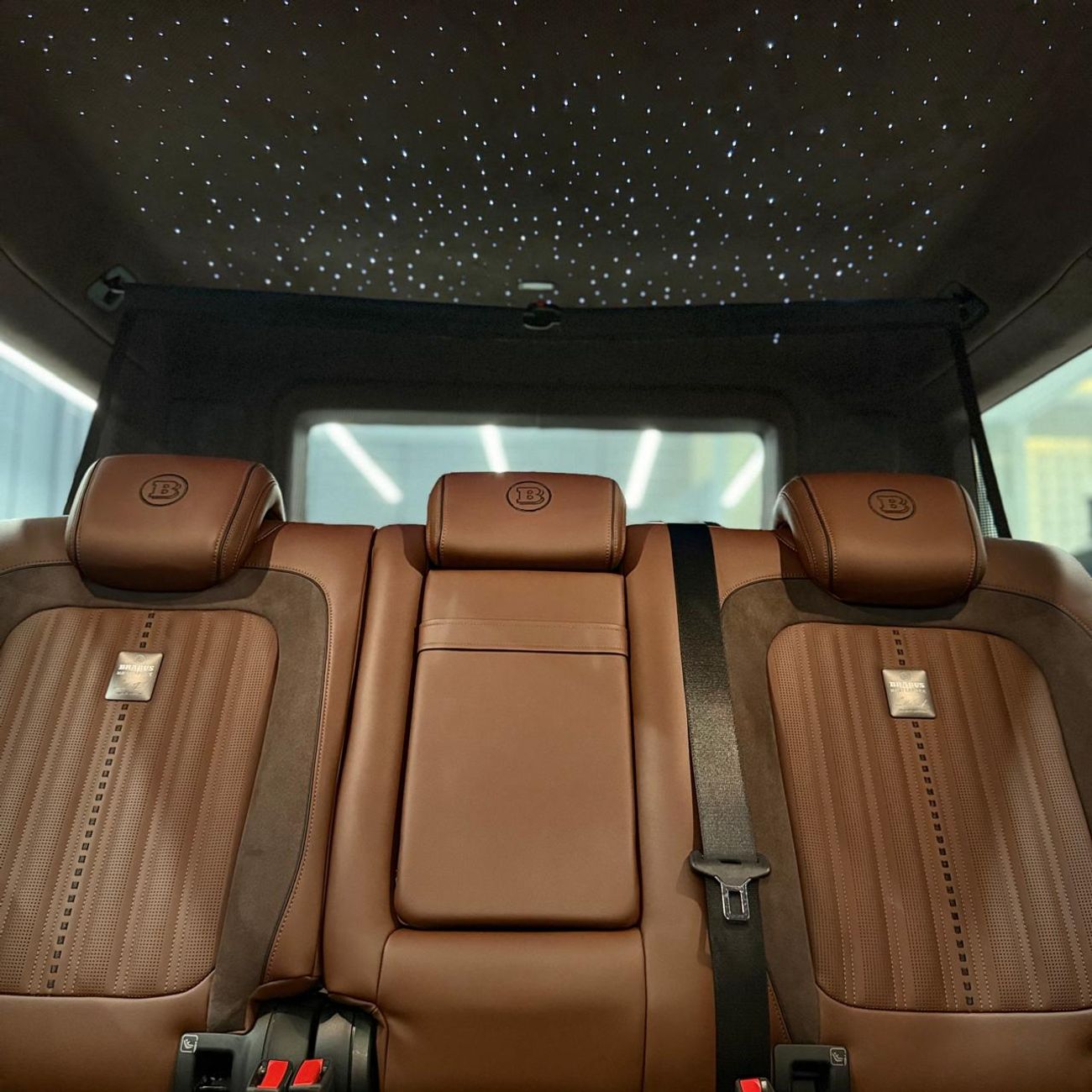 برابوس 700 - مرسيدس AMG G 63 | Full Brabus Conversion | High-Performance Luxury SUV