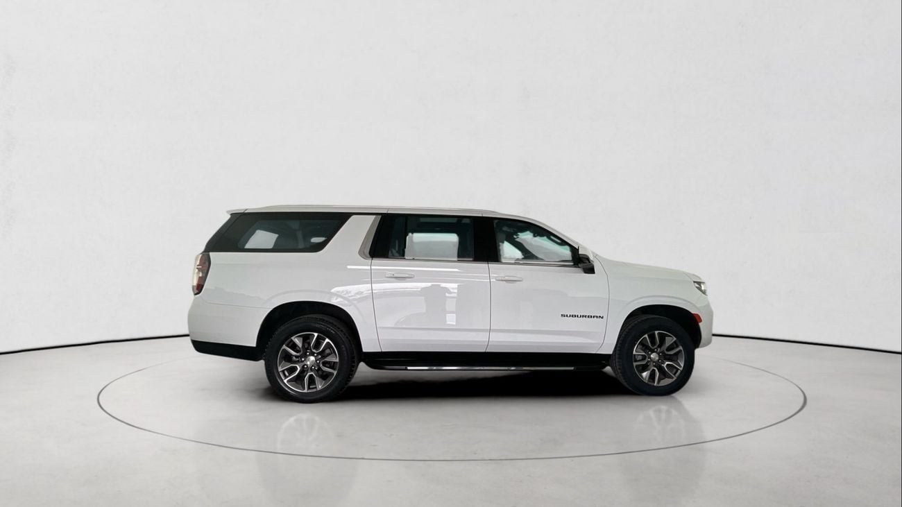 Chevrolet Suburban 5.3 AT 4WD LT NAV SRF BUCKET FOP | Guaranteed Warranty | 0 Down Payment