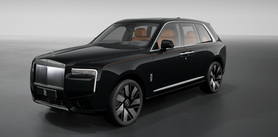 Rolls Royce Cullinan STD In LHD