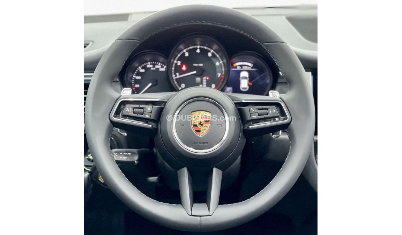 Porsche Macan BRAND NEW 2023 Porsche Macan, January 2025 Porsche Warranty, GCC