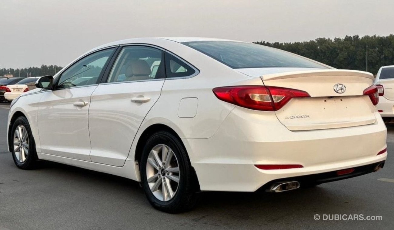 Hyundai Sonata GL hyundai sonata 2017 gcc vey good condition