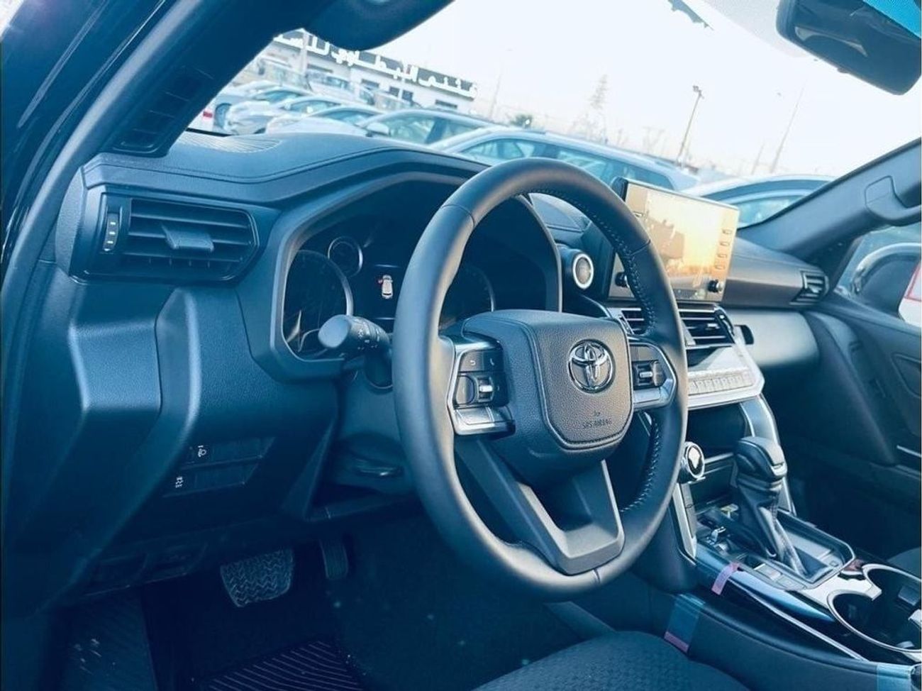 Toyota Land Cruiser TOYOTA LC300 GXR 3.5L TWIN TURBO 2024 WITH SUNROOF 273000 AED FOR EXPORT PRICE