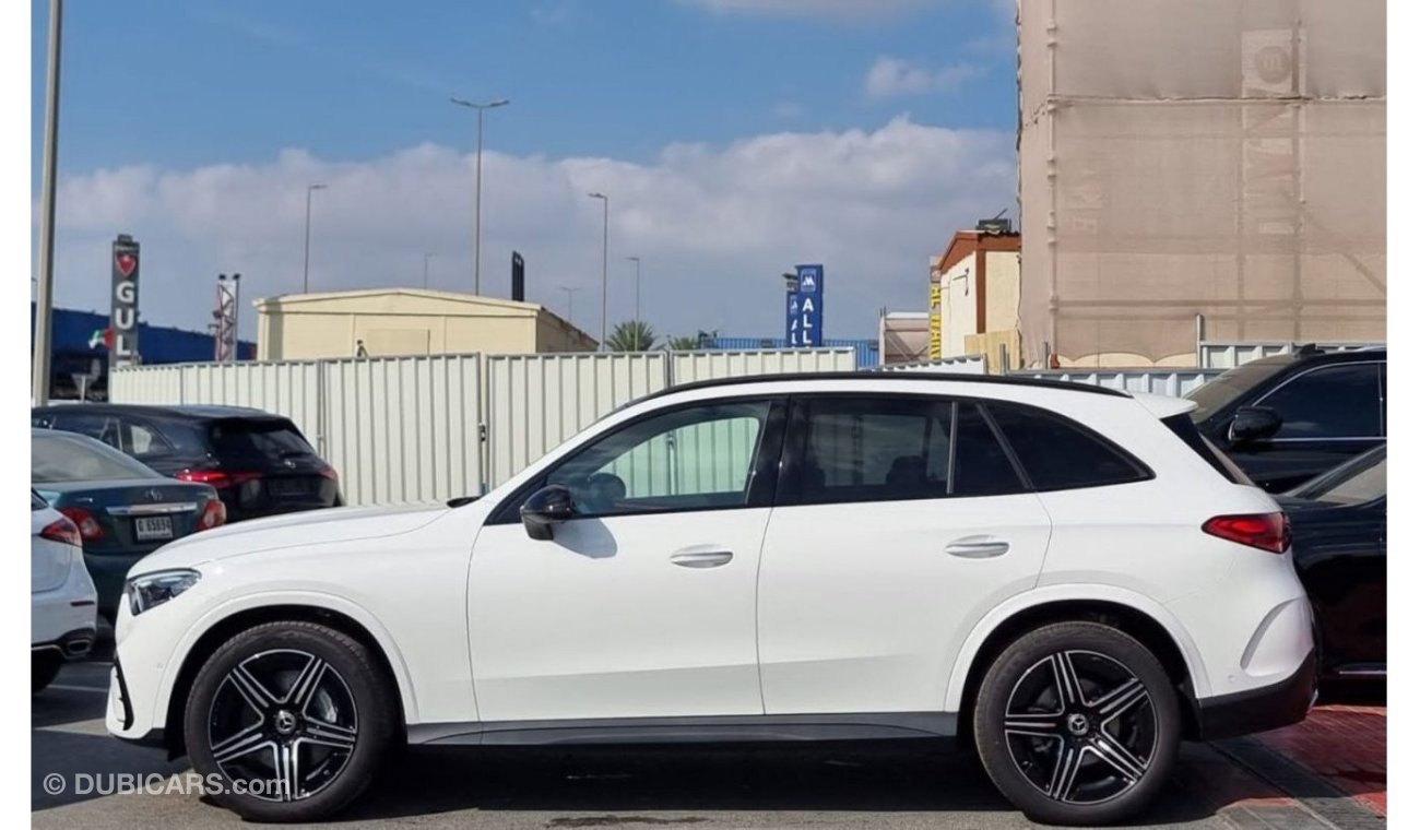 مرسيدس بنز GLC 200 AMG SUV 2023 Radical change