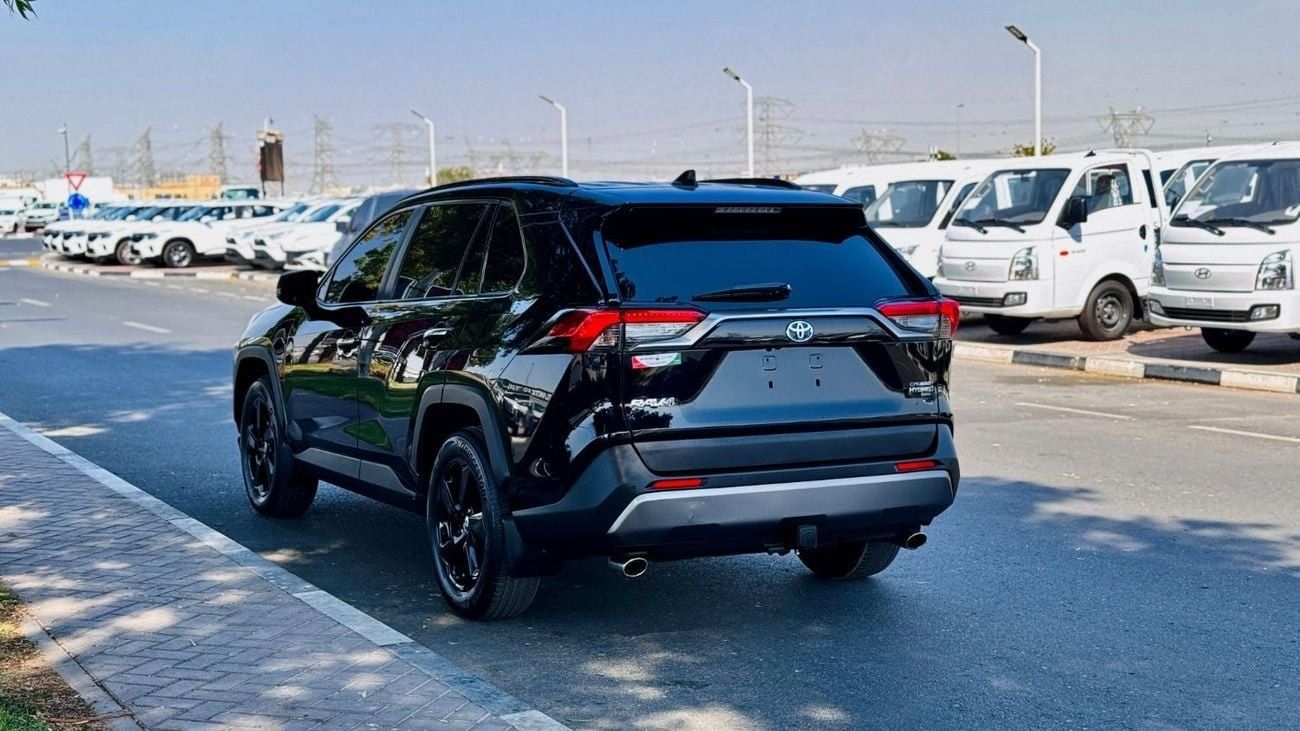 Toyota RAV4 PREMIUM CONDITION | HYBRID | 2020 | RHD