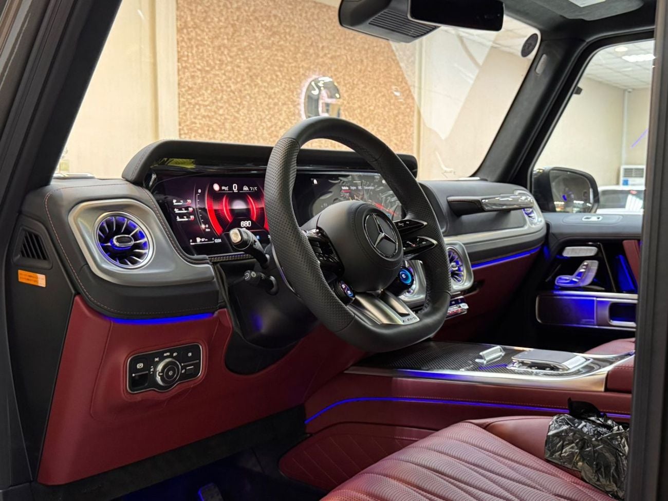 مرسيدس بنز G 63 AMG STD DOUBLE NIGHT PACKAGE 2026