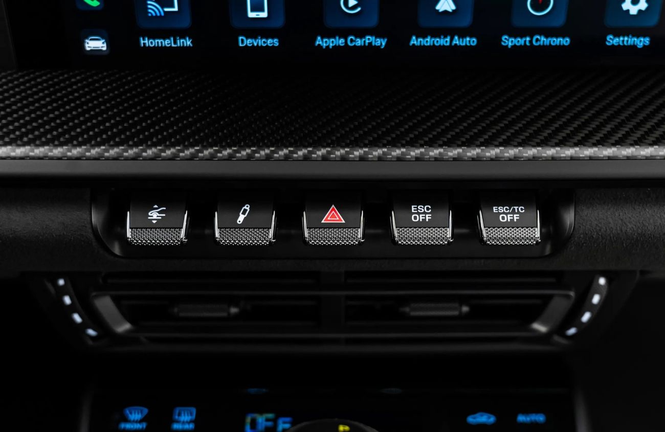 بورش 911 4.0L F-6 Naturally Aspirated Engine