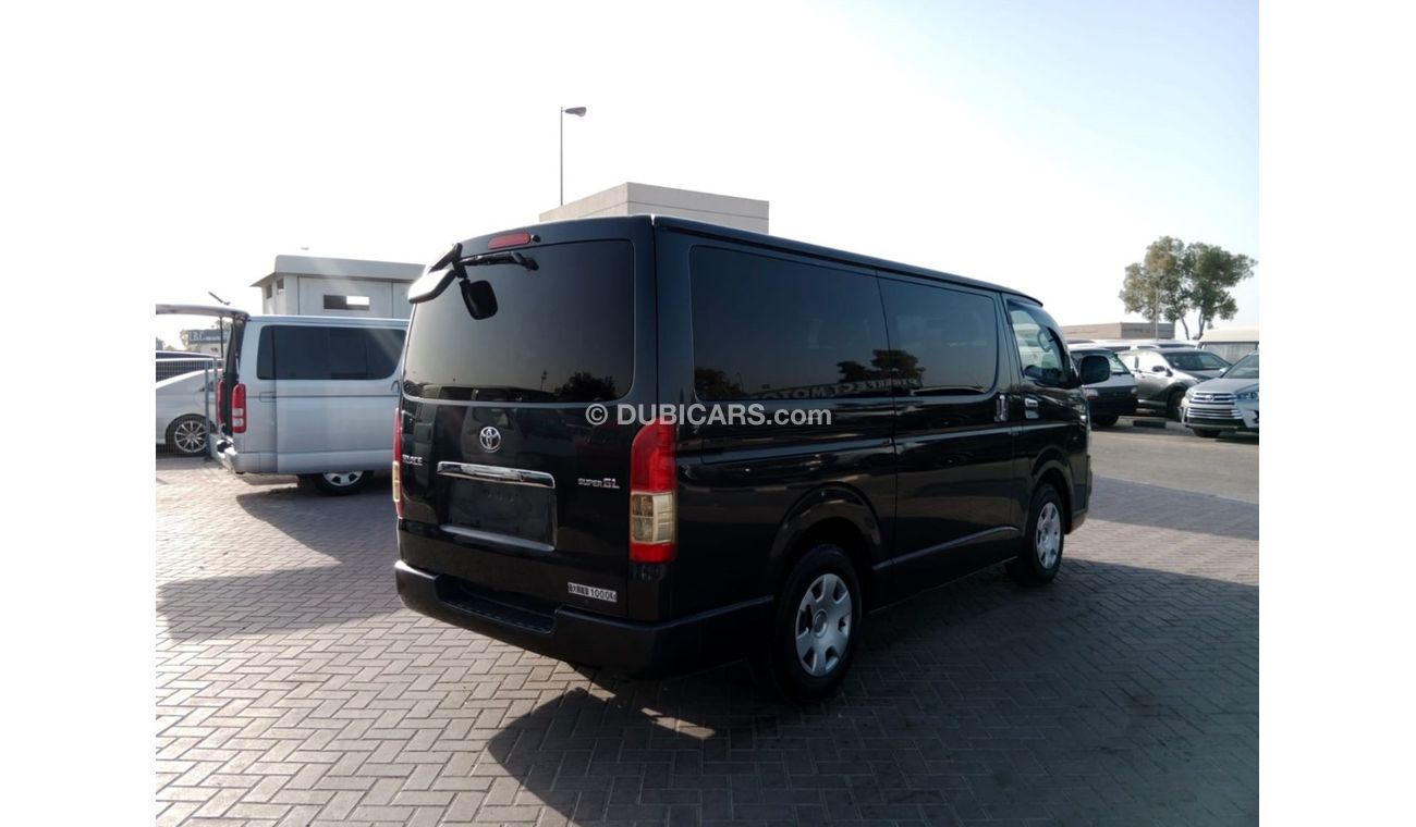 تويوتا هاياس TOYOTA HIACE VAN RIGHT HAND DRIVE (PM1630)
