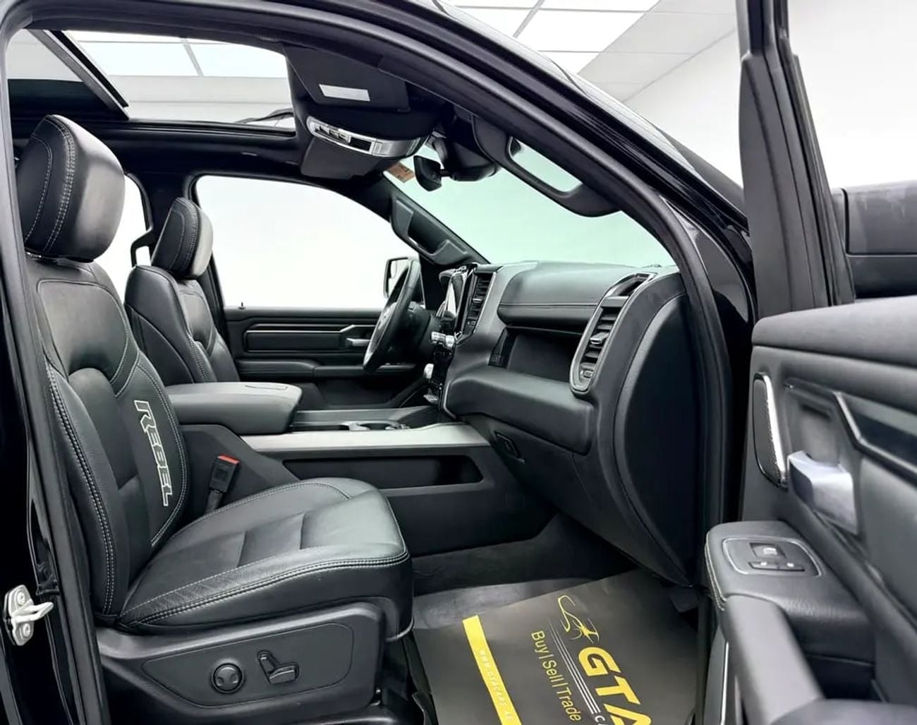 RAM 1500 Rebel, Warranty, Full Service History, Low Km, Fully Loaded, GCC