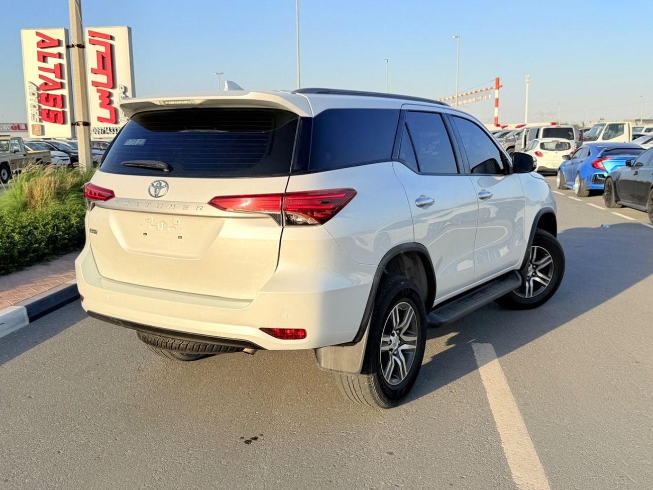 تويوتا فورتونر EXR 2.7L (164 HP)