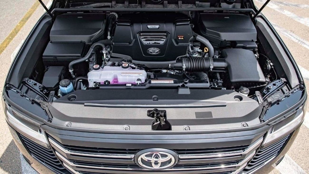 Toyota Land Cruiser GXR2 3.3L