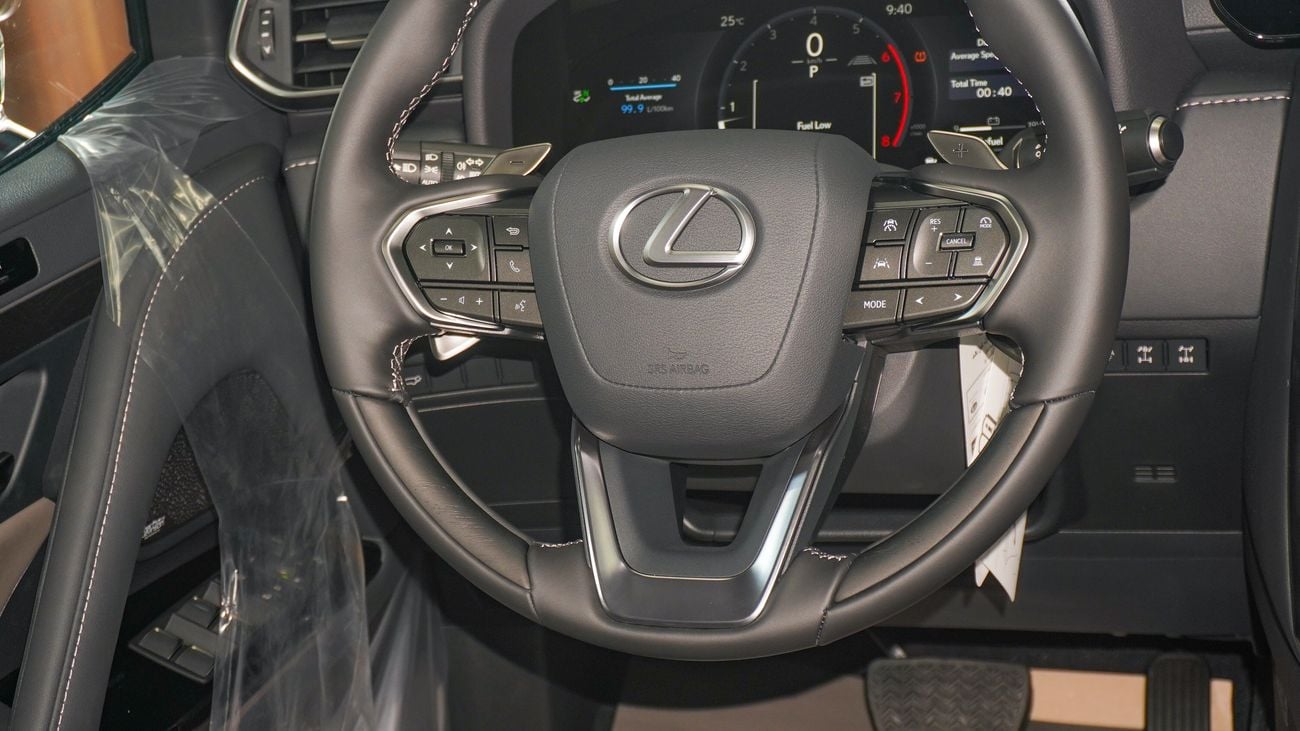 لكزس LX 600 3.5L V6