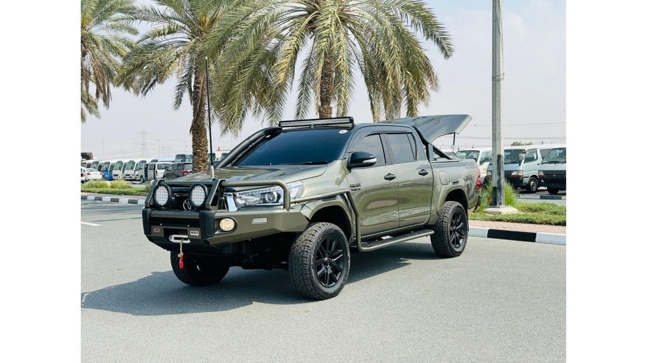 Toyota Hilux PREMIUM BULL BAR INSTALLED | ROOF MOUNTED LED STRIP LIGHTS | BLACK INTE