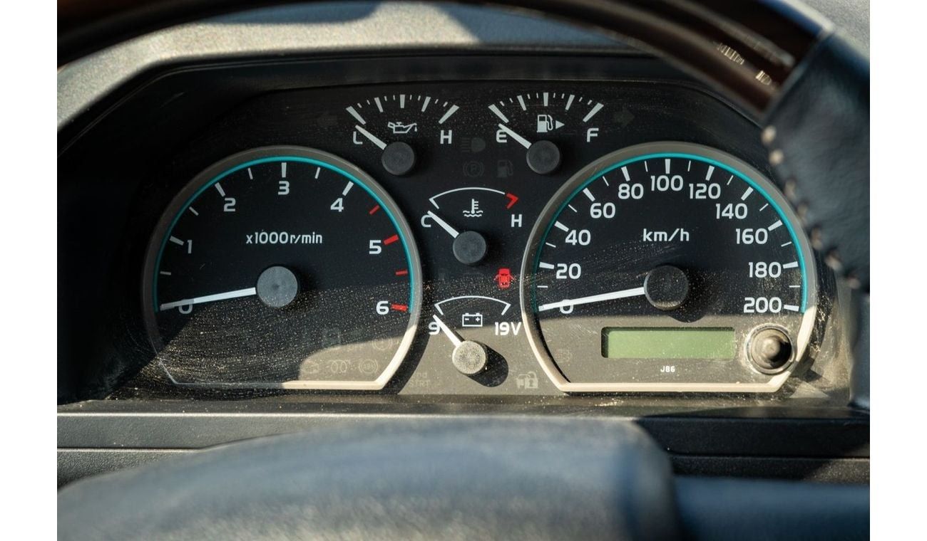 تويوتا لاند كروزر 70 TOYOTA LAND CRUISER 4.5 V8 DIESEL HTOP 5 DOOR