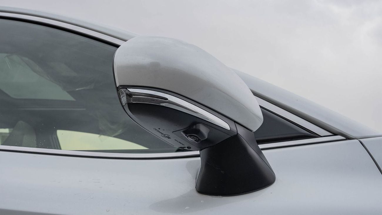 Toyota Camry 2026 Toyota Camry Limited 2.5L AT Hybrid