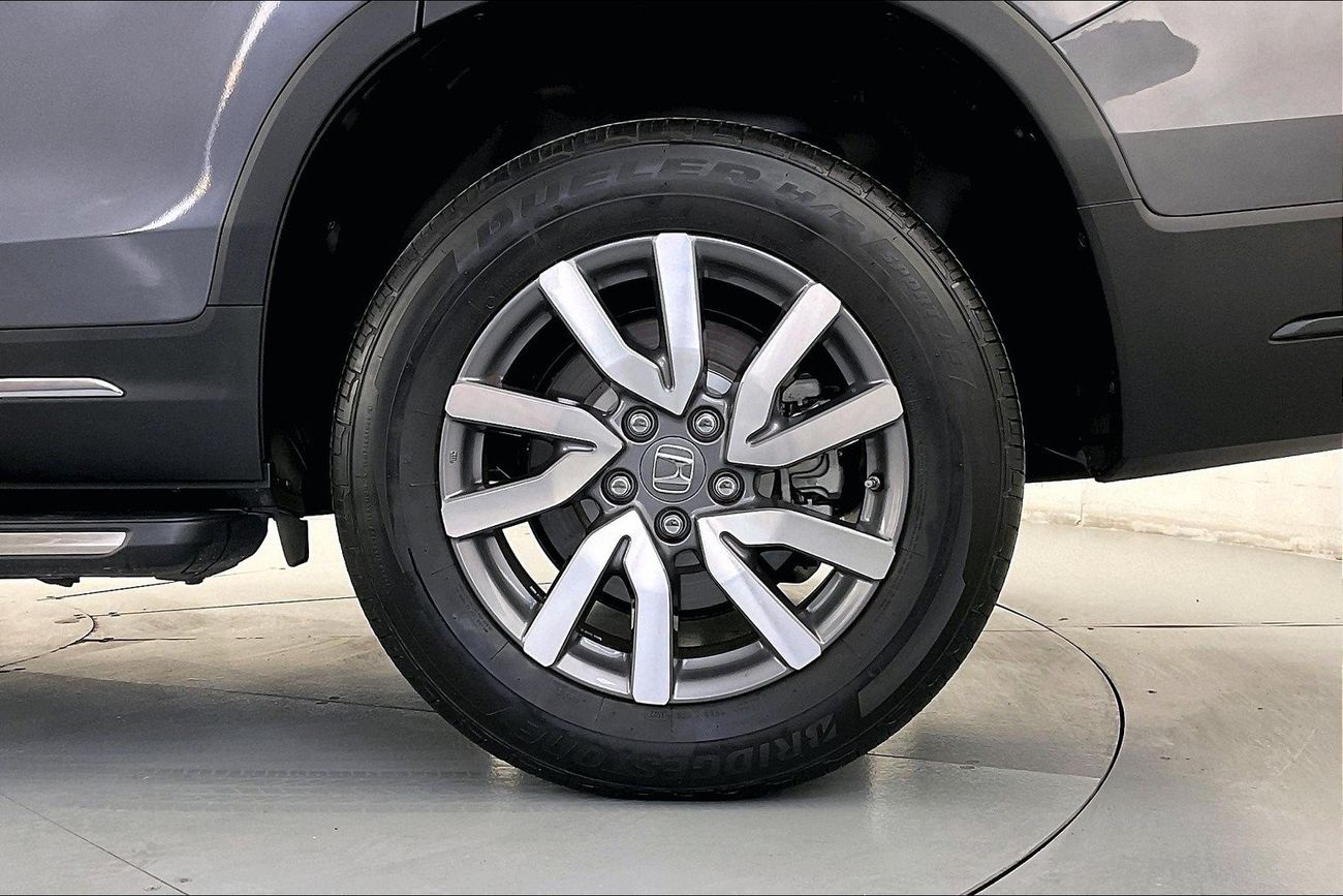 Jeep Grand Cherokee Limited Plus| 1 year free warranty | Exclusive Eid offer