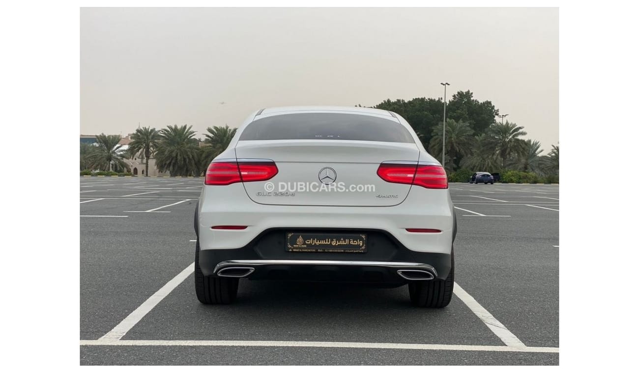 مرسيدس بنز GLC 220 d ميرسيدس GLC D 2018 مواصفات يابانية بحالة ممتازة