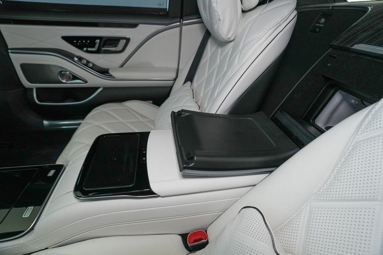 مرسيدس بنز S 580 مايباخ