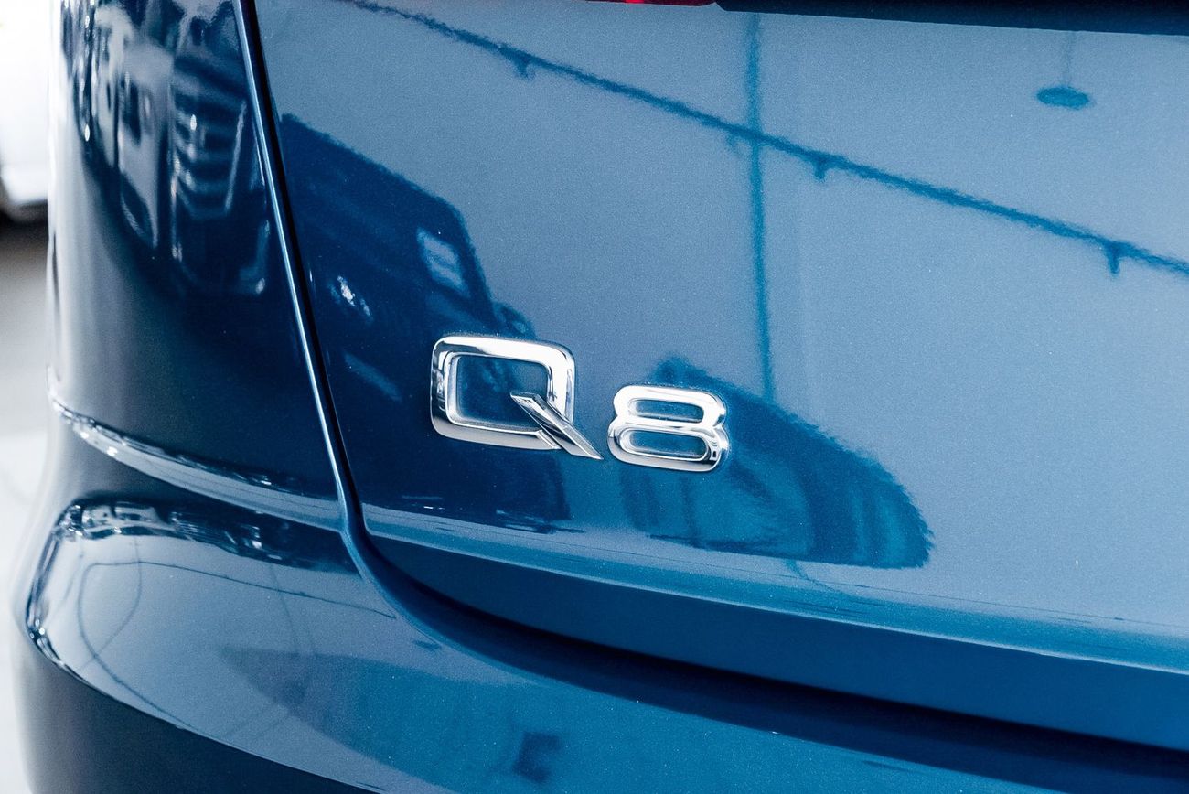 Audi Q8 55 TFSI quattro S-Line 3.0L (340 HP)