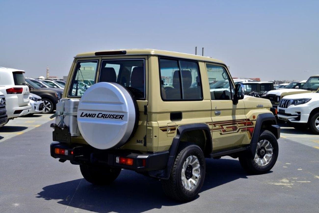 Toyota Land Cruiser 70 71 SWB LX-Z 4.0L Petrol 4WD AT