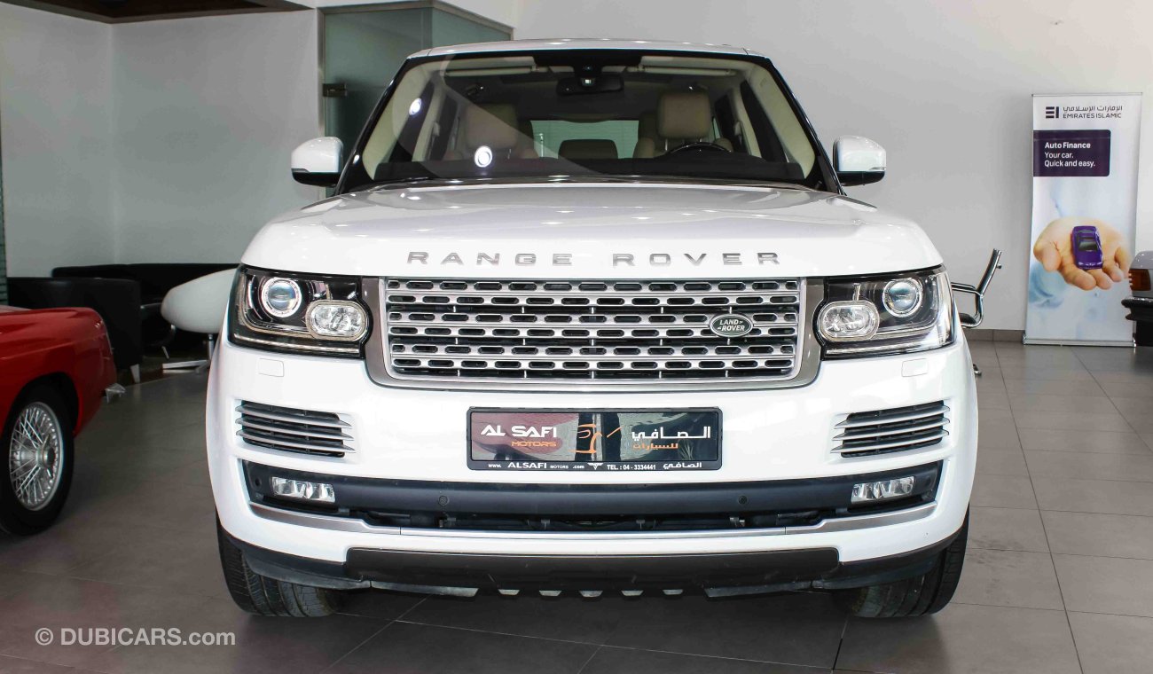 Land Rover Range Rover Vogue HSE with SE Supercharged badge