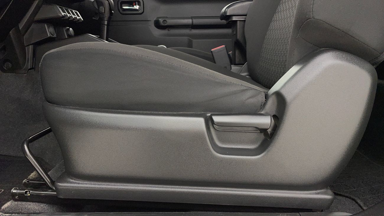 سوزوكي جيمني GLX 1.5 | بدون دفعة مقدمة | اختبار قيادة مجاني للمنزل