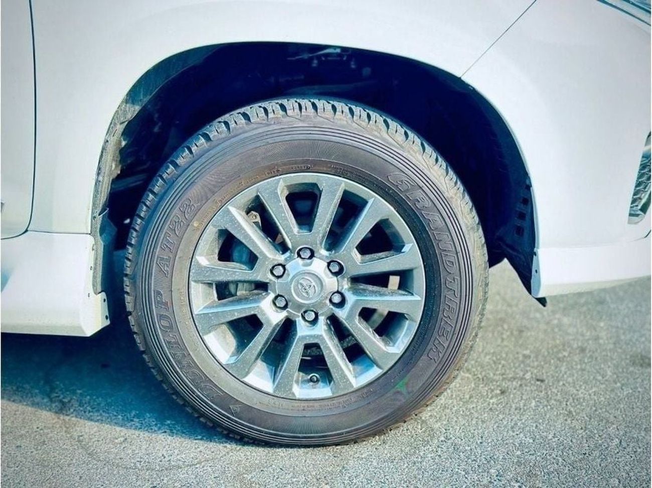 Toyota Prado 2018 Kakadu RHD Diesel Engine Full Option Very Clean Title