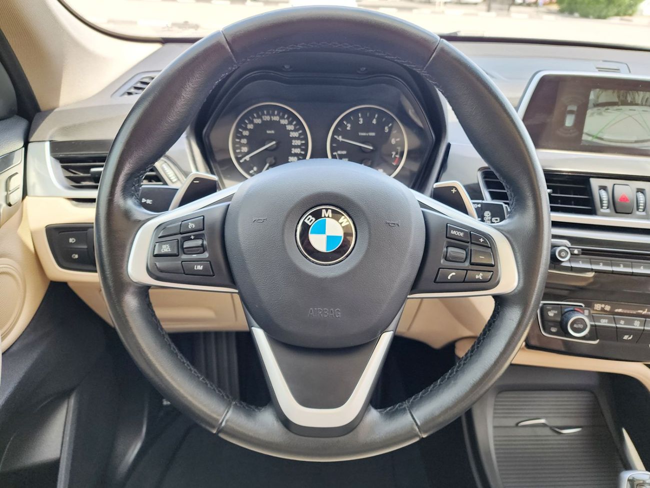 بي أم دبليو X1 sDrive 20i 2.0L