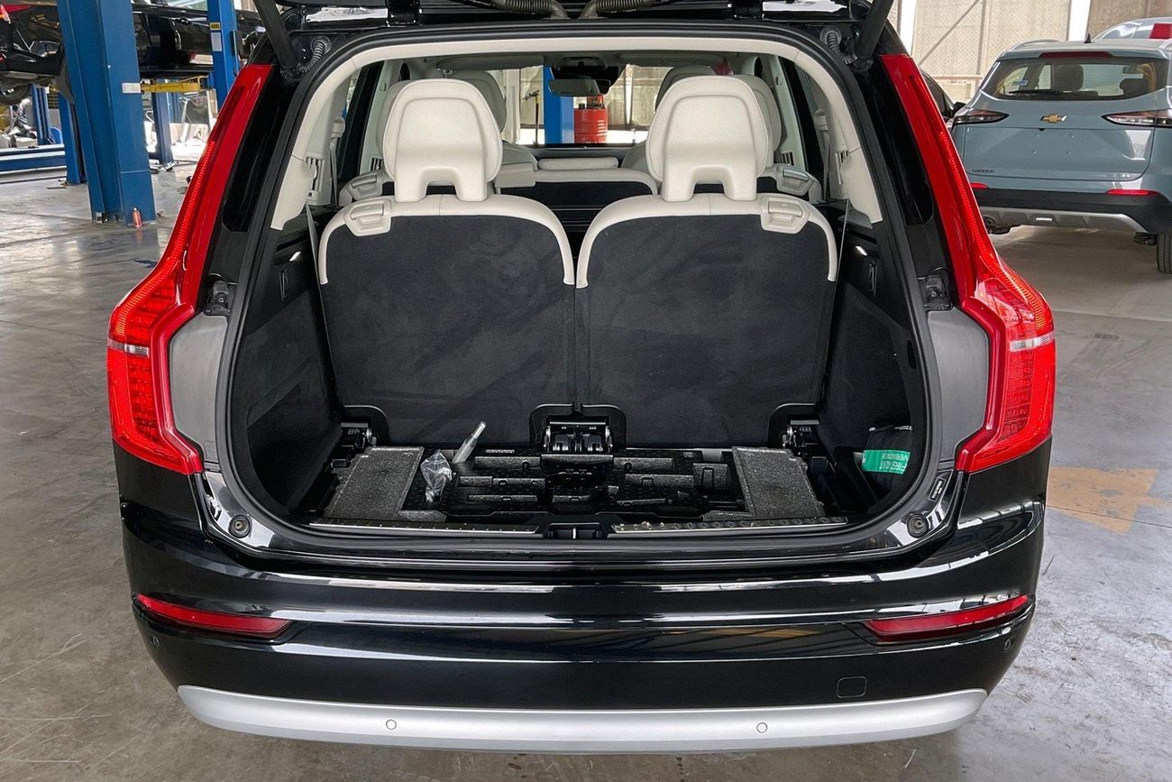 فولفو XC 90 B5 Momentum | شامل الضمان | 0 ﺪﻔﻋﺓ ﺃﻮﻟﻯ