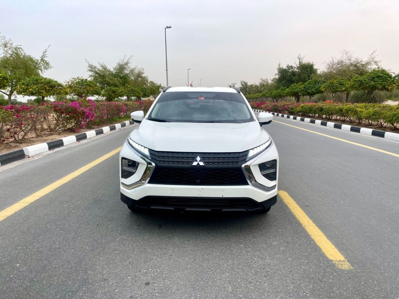 ميتسوبيشي إكلبس كروس GLS Mid 1.5L