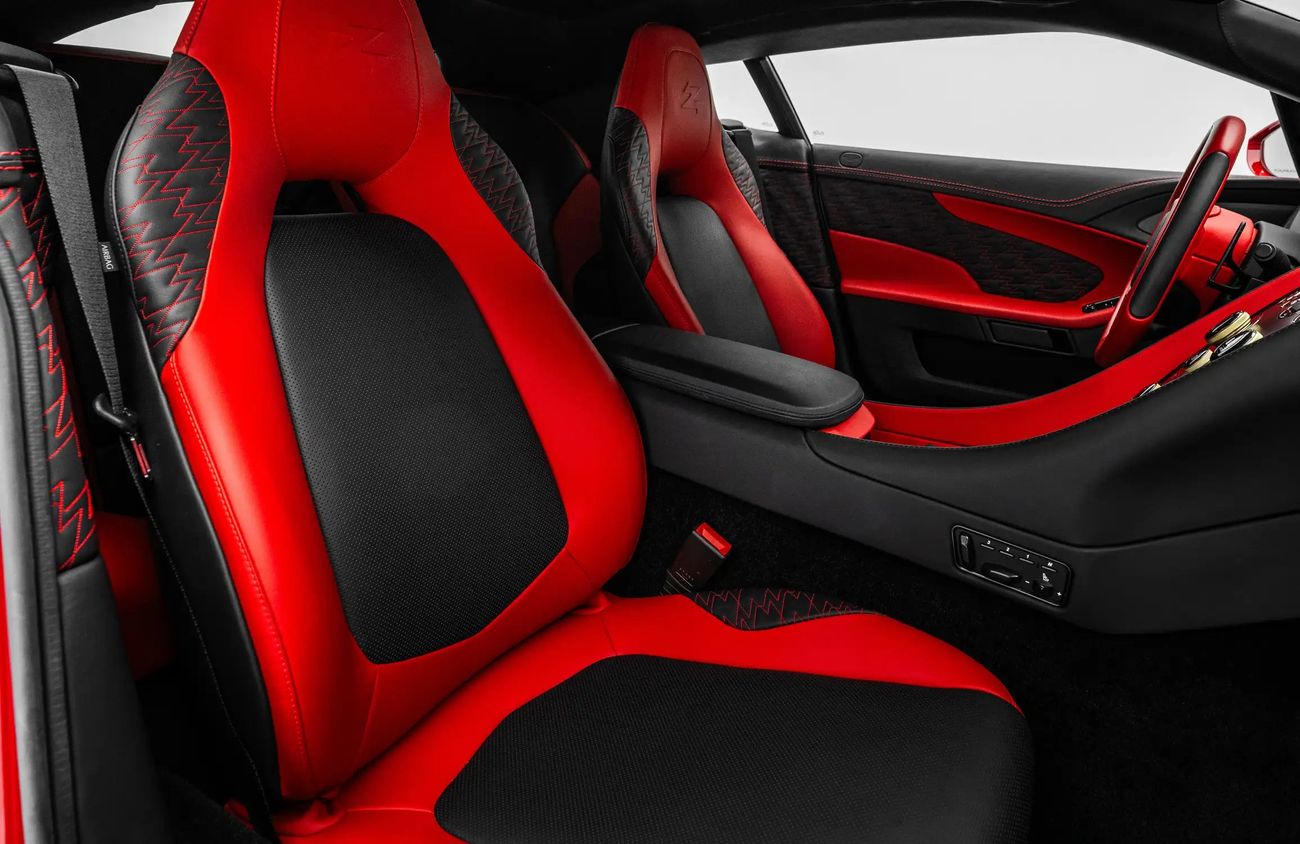 أستون مارتن فانكويش 6.0L V12 Naturally Aspirated Engine