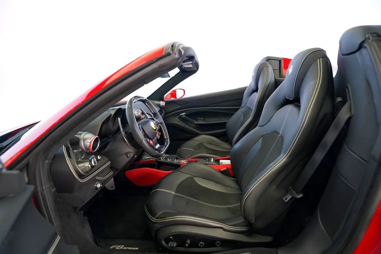 فيراري ف ٨ سبيدر STD 3.9T V8