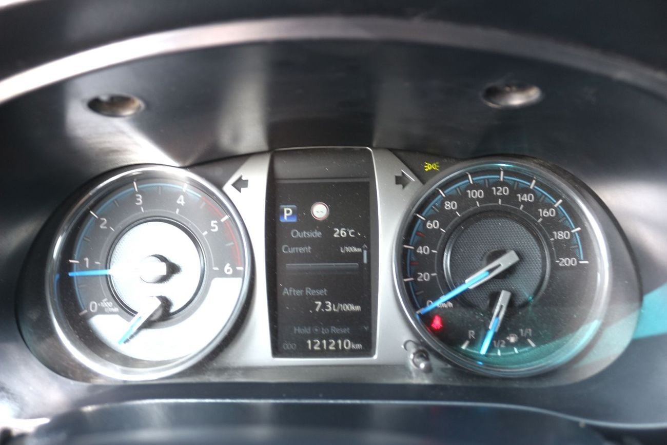 تويوتا هيلوكس SGLX ADV 2.8L