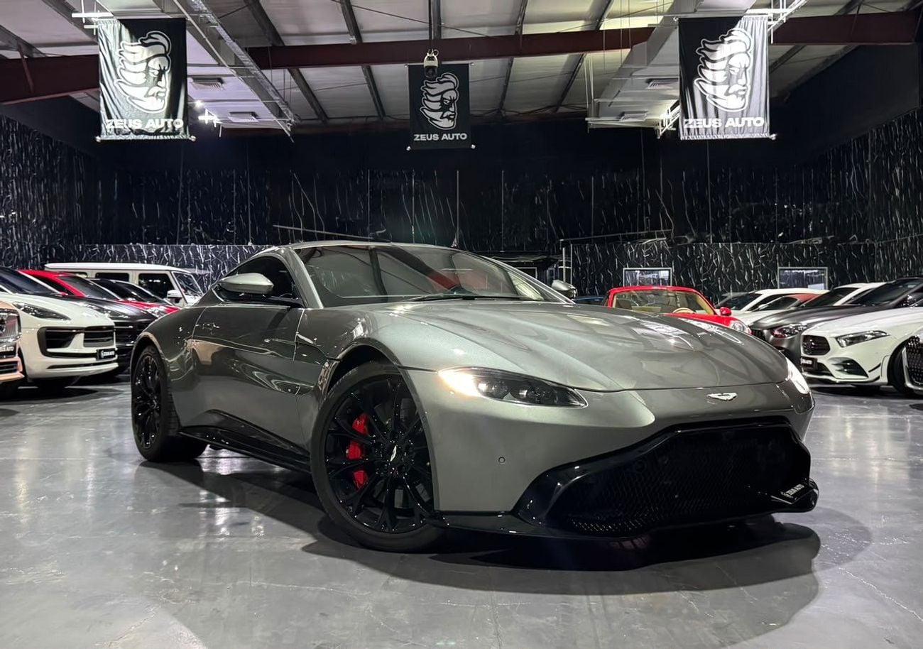 Aston Martin Vantage STD