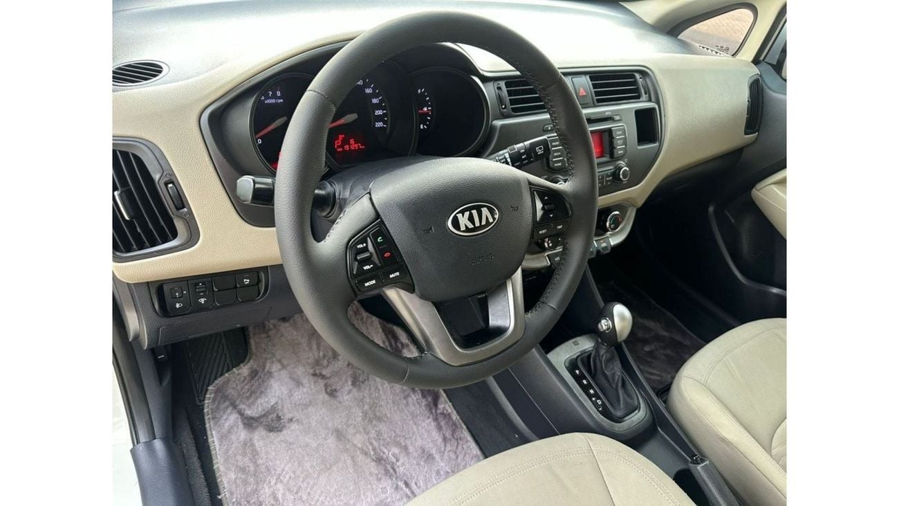 Kia Rio EX Kia Rio  Model: 2014  Price : 22,000 dirhams  Mileage: 191,000 km  Gulf specifications, cruise co