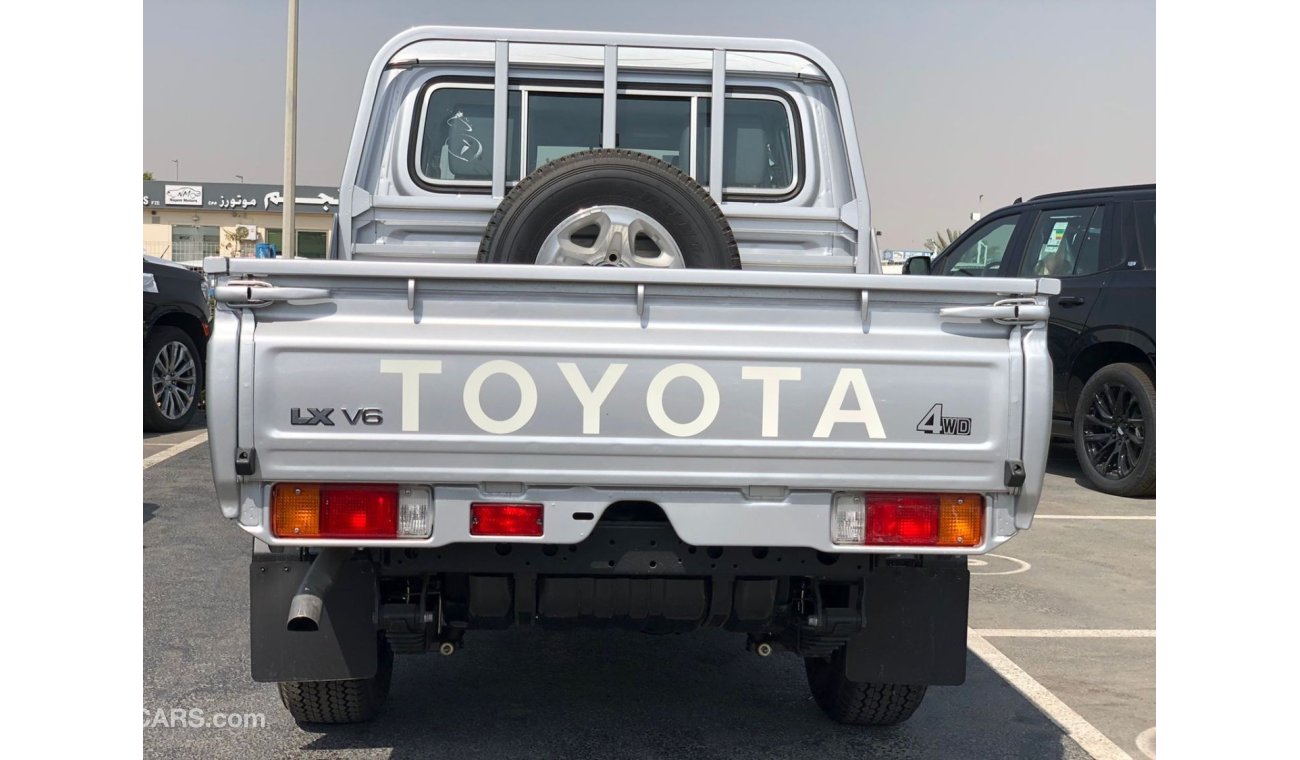 Toyota Land Cruiser Pick Up DC