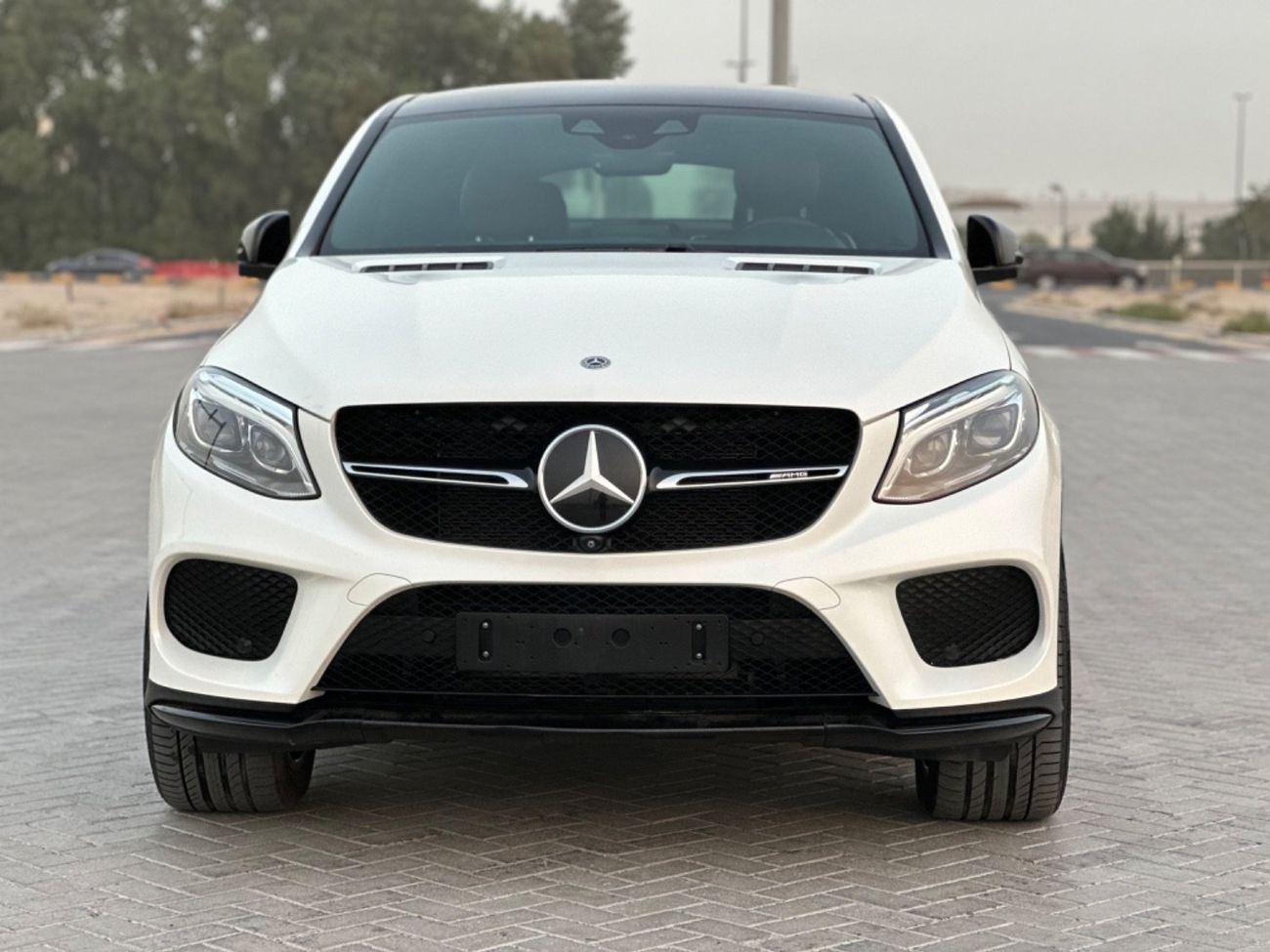 مرسيدس بنز GLE 43 AMG موديل 2019 خليجي مالك واحد من الوكاله فل مواصفات بانورما مالك اول الموتر مخزن