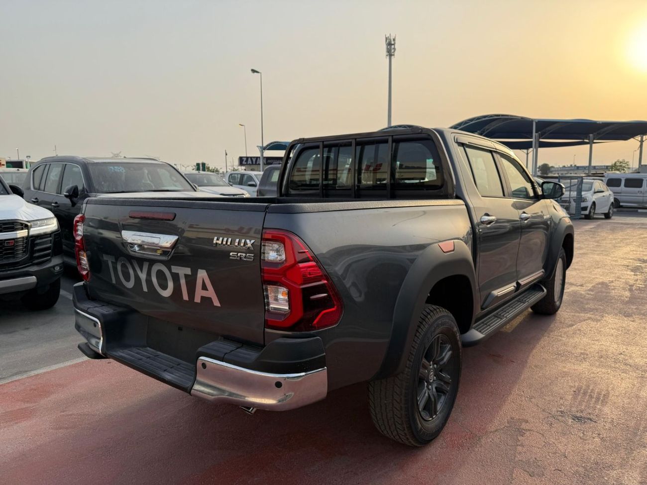 Toyota Hilux TOYOTA HILUX SR5 4.0L 2026