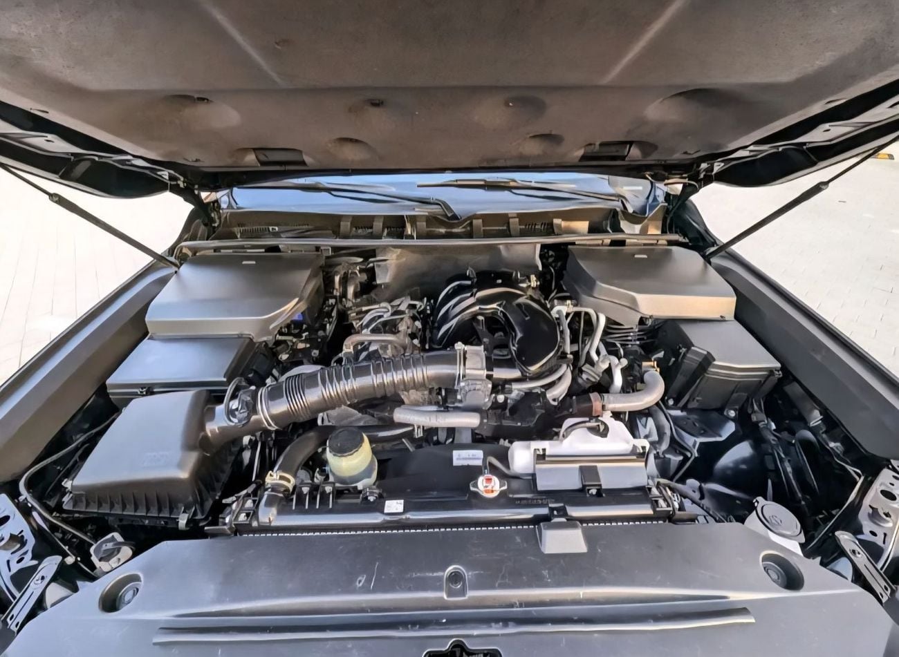 Toyota Land Cruiser GXR