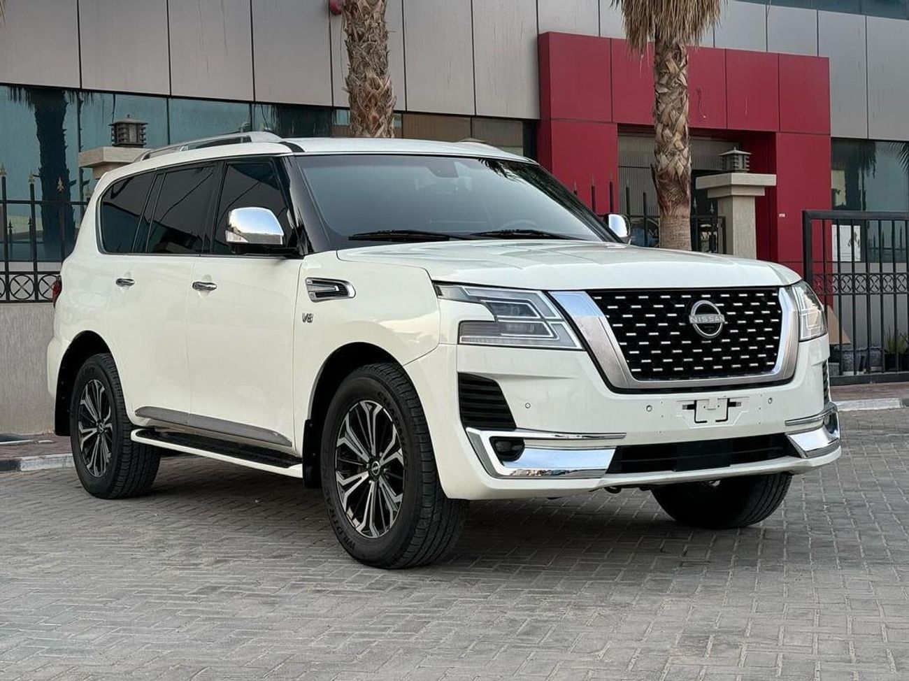 نيسان باترول LE بلاتينوم نيسان باترول بلاتينيوم 2014 محول 2022