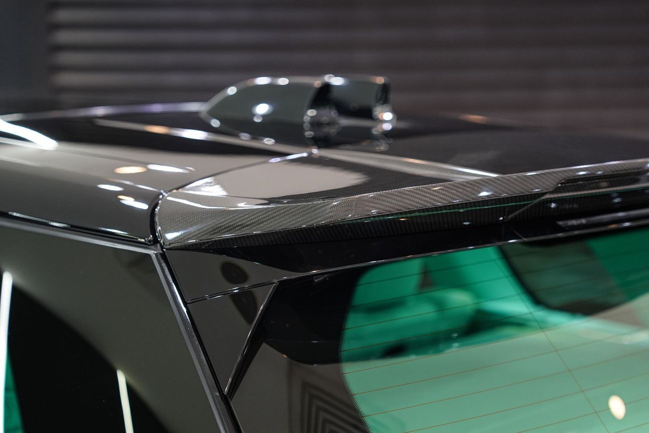 Land Rover Range Rover HSE P530 4.4L Vogue, Full Keyvany Kit, Rear Entertainment, Panoramic Roof w/ Starlight!!