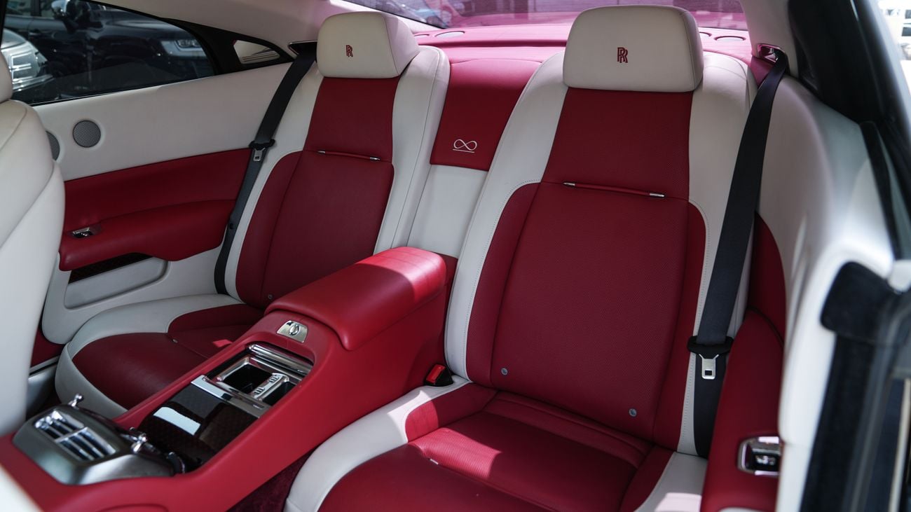 Rolls Royce Wraith black Badge