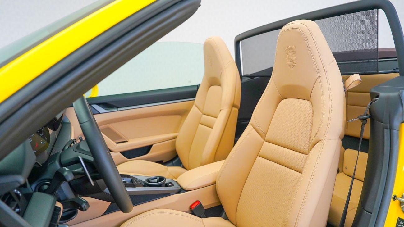 بورش 911 911 Carrera Cabriolet | AED 8,861 PM | Up to 3 Years Warranty Unlimited |