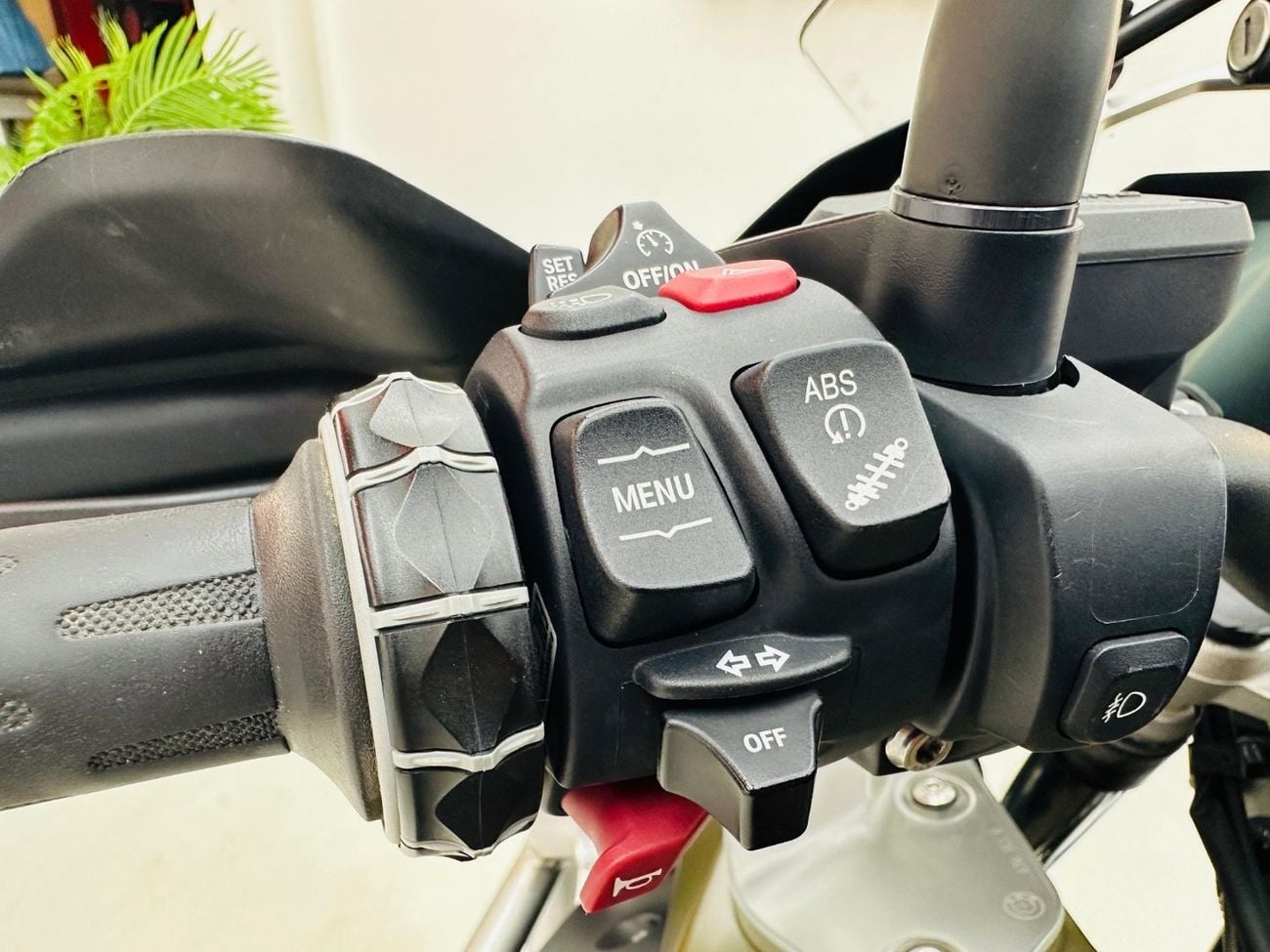 بي أم دبليو R1200