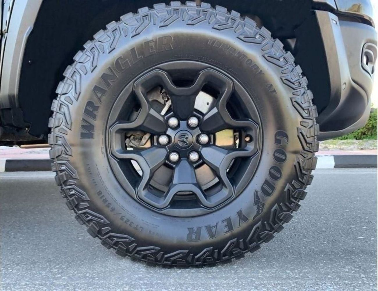 RAM 1500 TRX 4X4 6.2L-8CYL - EXCELLENT CONDITION