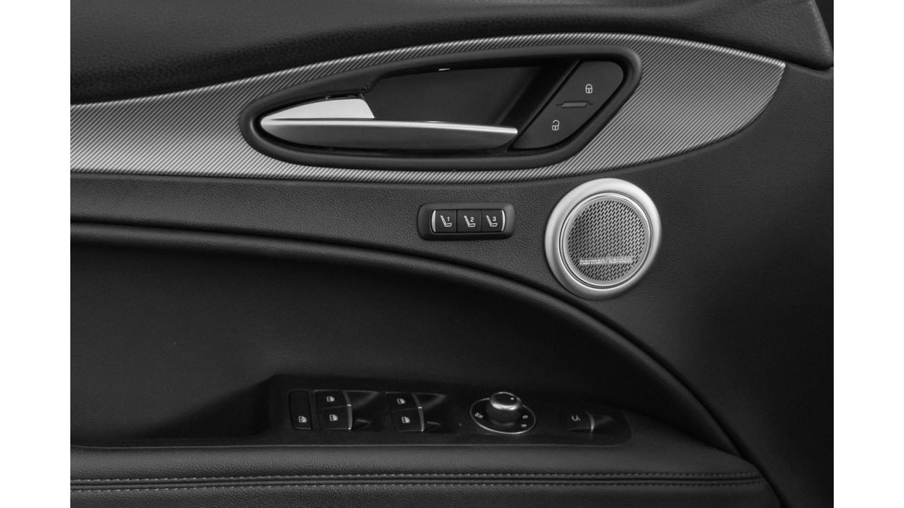 ألفا روميو ستيلفيو فيلوتشي