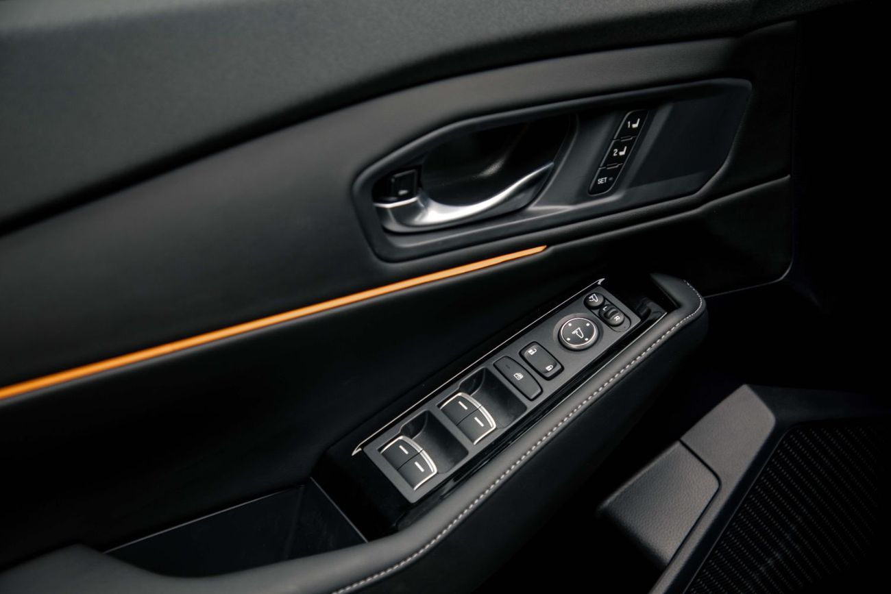 هوندا أكورد Premium 2.0L - Starry Blue Inside Black | Export Only