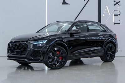 Audi RS Q8 quattro 4.0L 2022 Audi RSQ8 Quattro, Carbon Fibre Package, Excellent Condition, Fully loaded, GCC Sp
