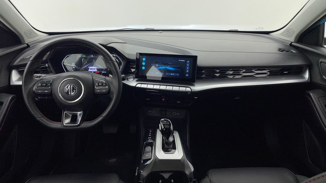 أم جي GT LUXURY 1.5 | بدون دفعة مقدمة | اختبار القيادة في المنزل